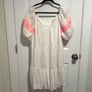 Women’s Loft puff sleeve tiered dress
